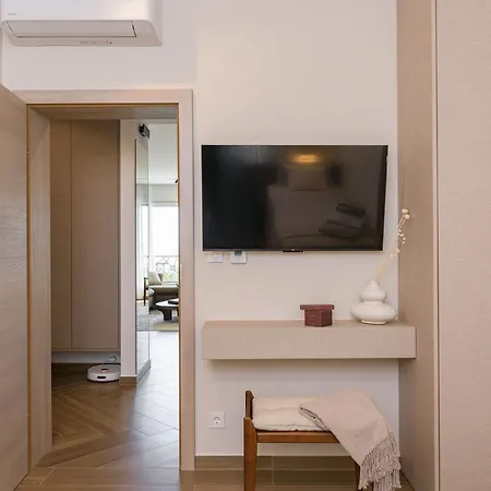 Azure Pine Apartment