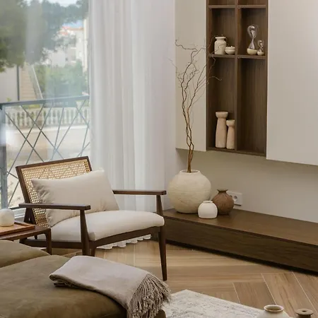 Azure Pine Apartment *